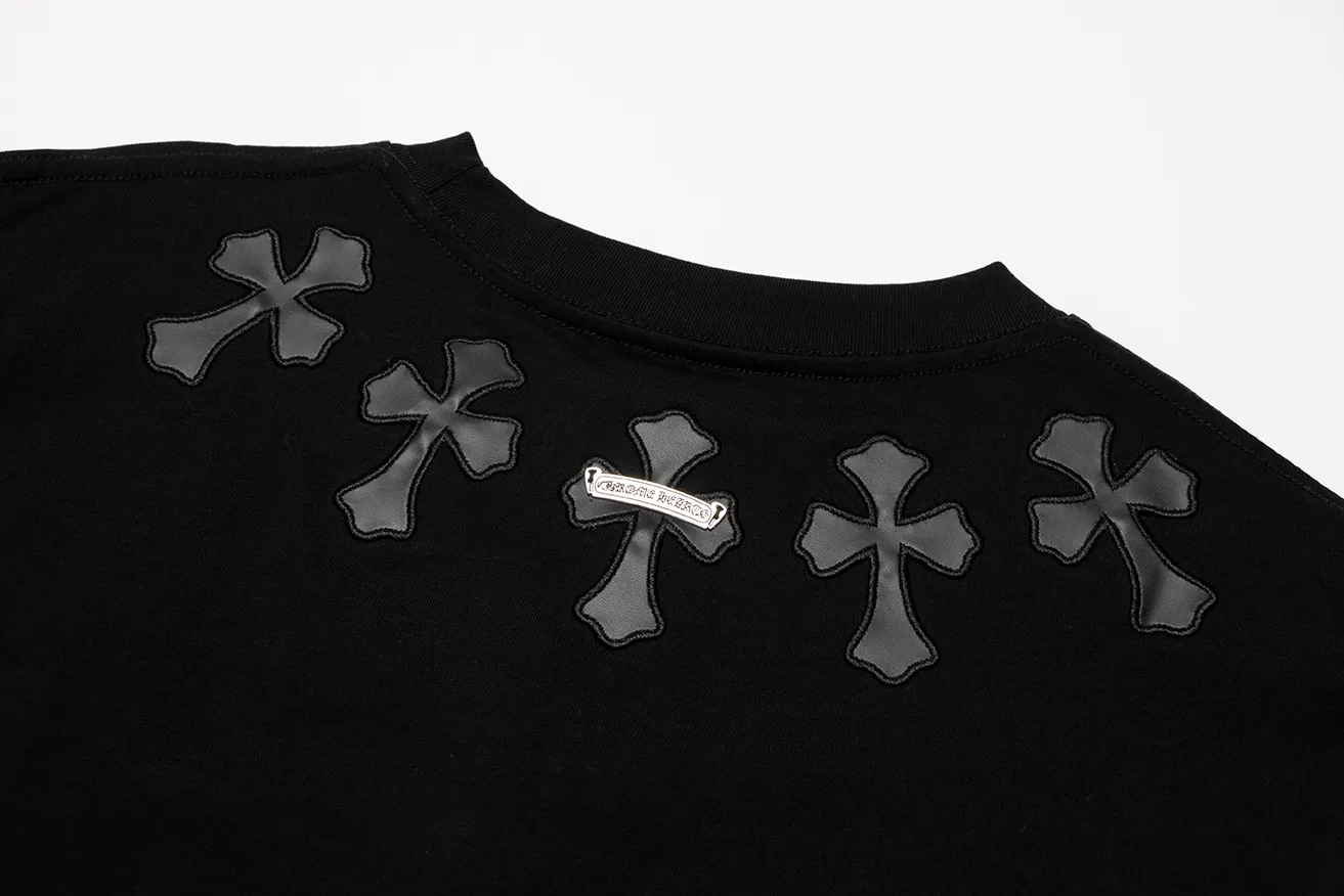 P150 Chrome Hearts Chrome Hearts Iron Cross Short Sleeve Size: SMLXL Color: White Black